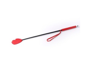 Черно-красный стек с плоской хлопушкой в виде руки , длина 70.00см, диаметр 0.00см