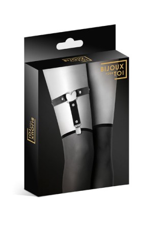 Гартер Bijoux Pour Toi с металлическим сердцем черный GARTER WITH BOW BLACK , длина 0.00см, диаметр 31.00см